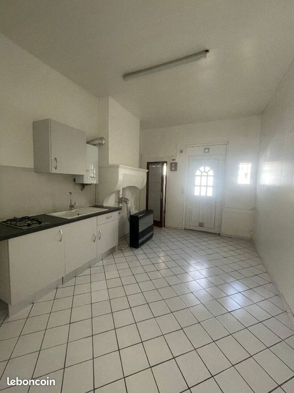 Appartement 2 pièces 32 m² · à Bordeaux · 32 m² · 647 €