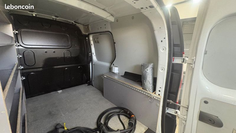 Renault KANGOO II EXPRESS ELECTRIQUE CONFORT ACHAT INTEGRAL (image 23)