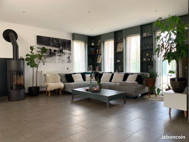 Maison 9 pièces 140 m² · à Thumeries · 140 m² · 378 000 €