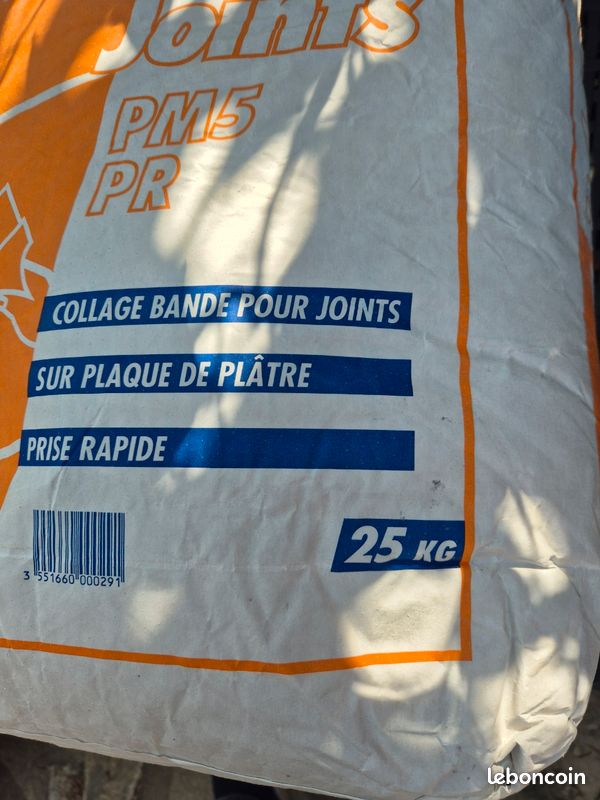 Sac d'enduit neuf (image 2)