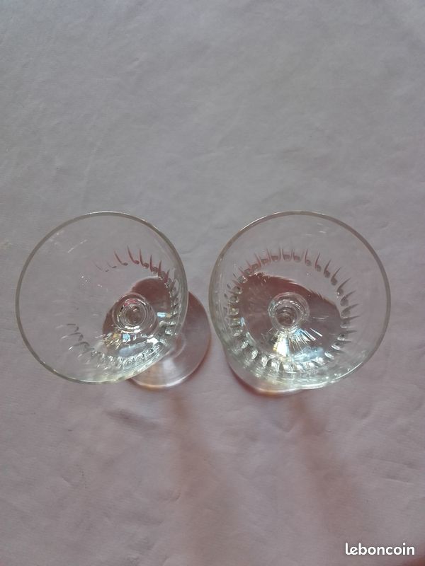 19éme - Verres à liqueur (image 1)