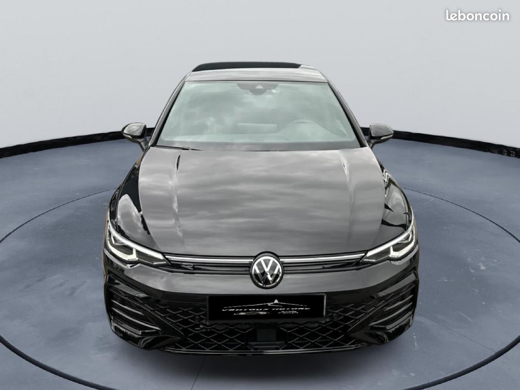 Volkswagen golf 2.0 tdi scr 150 r-line dsg7 2025 (image 2)