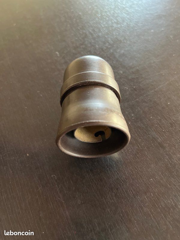 Douille bakelite (image 5)
