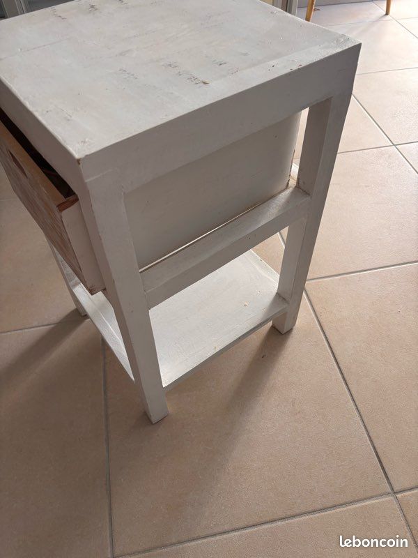 Table de chevet (image 3)