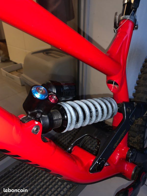 Fox DHX2 2025 (image 1)