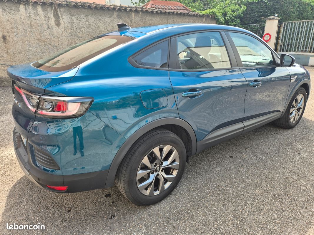 Tres belle Renault Arkana (image 3)