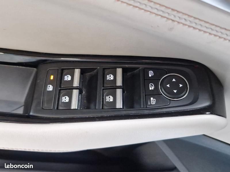 Renault Espace 1.2 E-Tech full hybrid 200ch Iconic 7 places - 24 (image 14)