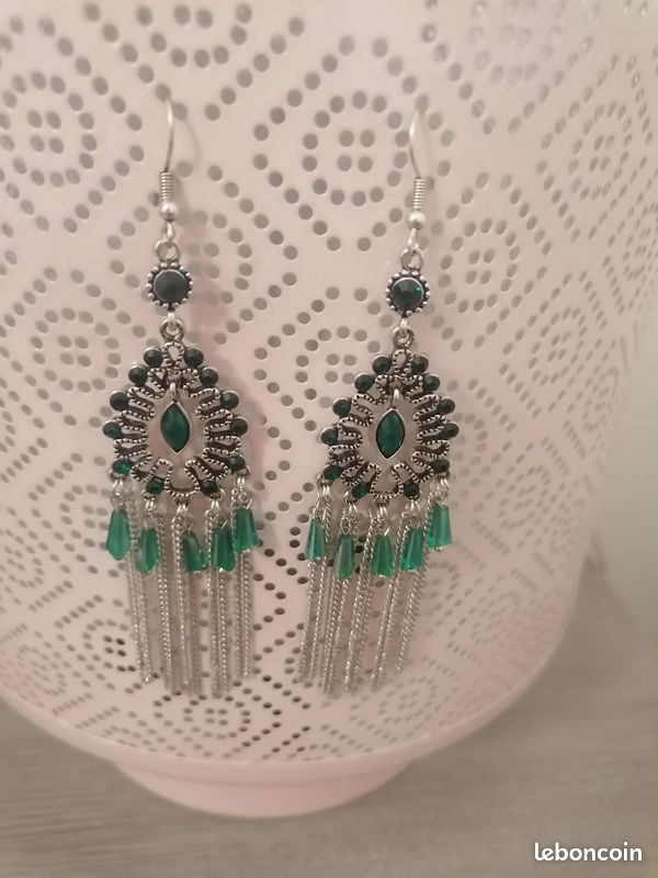 Boucles d oreilles Douby neuve (image 1)