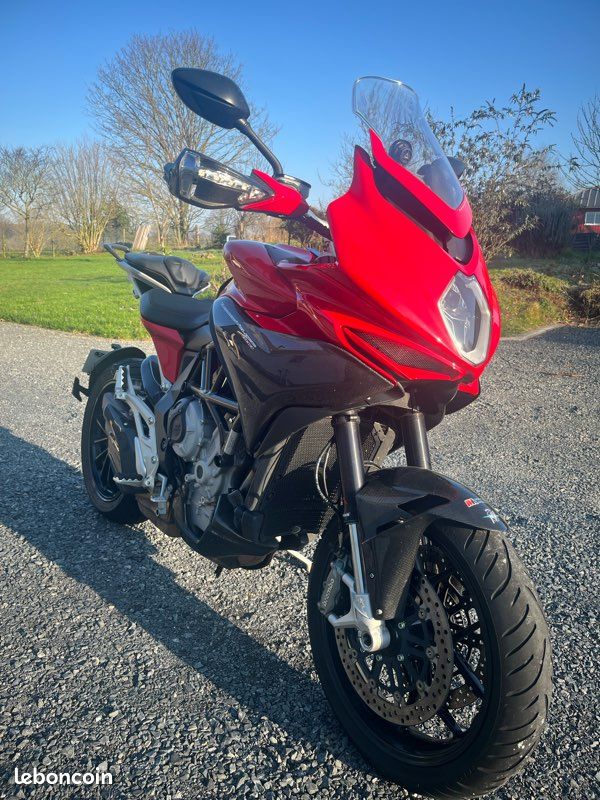 MV agusta turismo véloce (image 1)