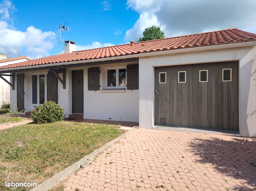 Maison 4 pièces 88 m² · à Coëx · 88 m² · 232 300 €