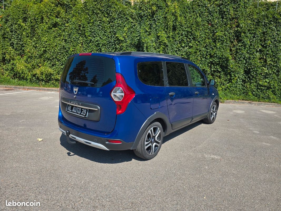 Dacia lodgy 1,3 tce 130 stepway 15e anniversaire (image 2)
