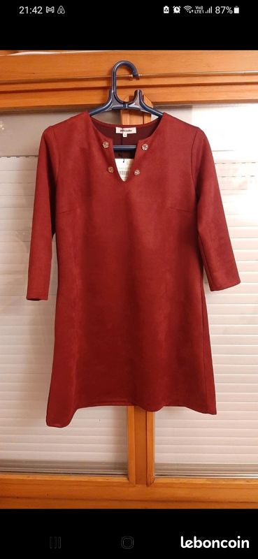 Robe neuve 44 avec étiquette (image 3)