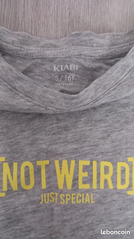 T-shirt gris (image 3)