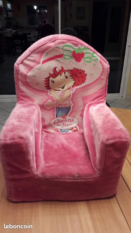 Fauteuil enfant Charlotte aux fraises (image 1)