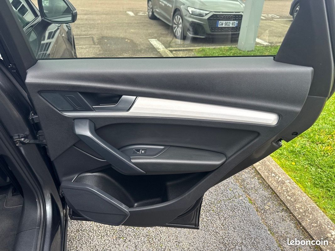 AUDI Q5 Sportback 55 TFSIe 367 S tronic 7 Quattro S line (image 29)