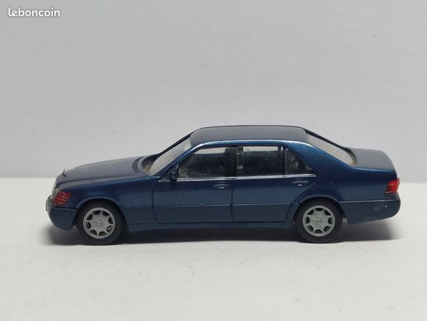 ANCIEN JOUET VOITURE MINIATURE Mercedes Benz 300 SL 1954 Burago 1/18