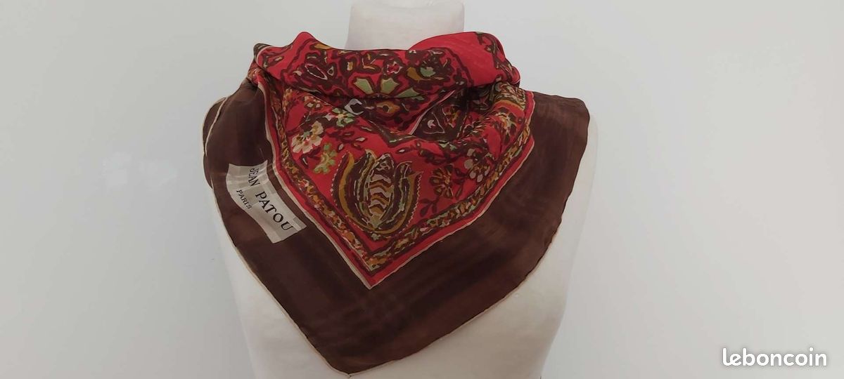 Foulard Carré En Soie Jean Patou Vintage Roulotté - Multicouleur, Occasion