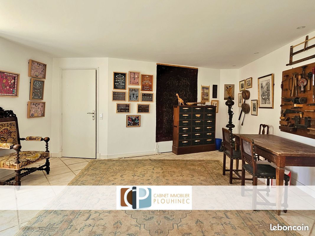 Propriété 7 pièces 216 m² (image 10)