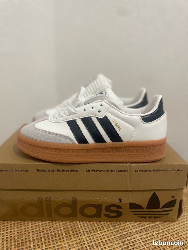 adidas gazelle silver green womens adidas Originals Women's Samba OG Footwear White / Core Black