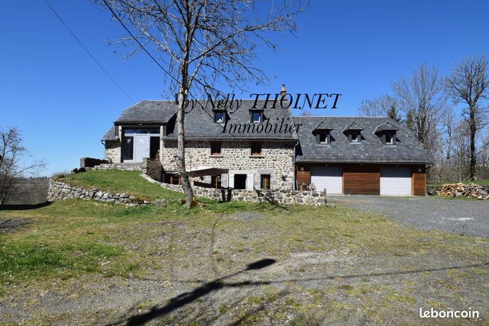 Maison 11 pièces 257 m²