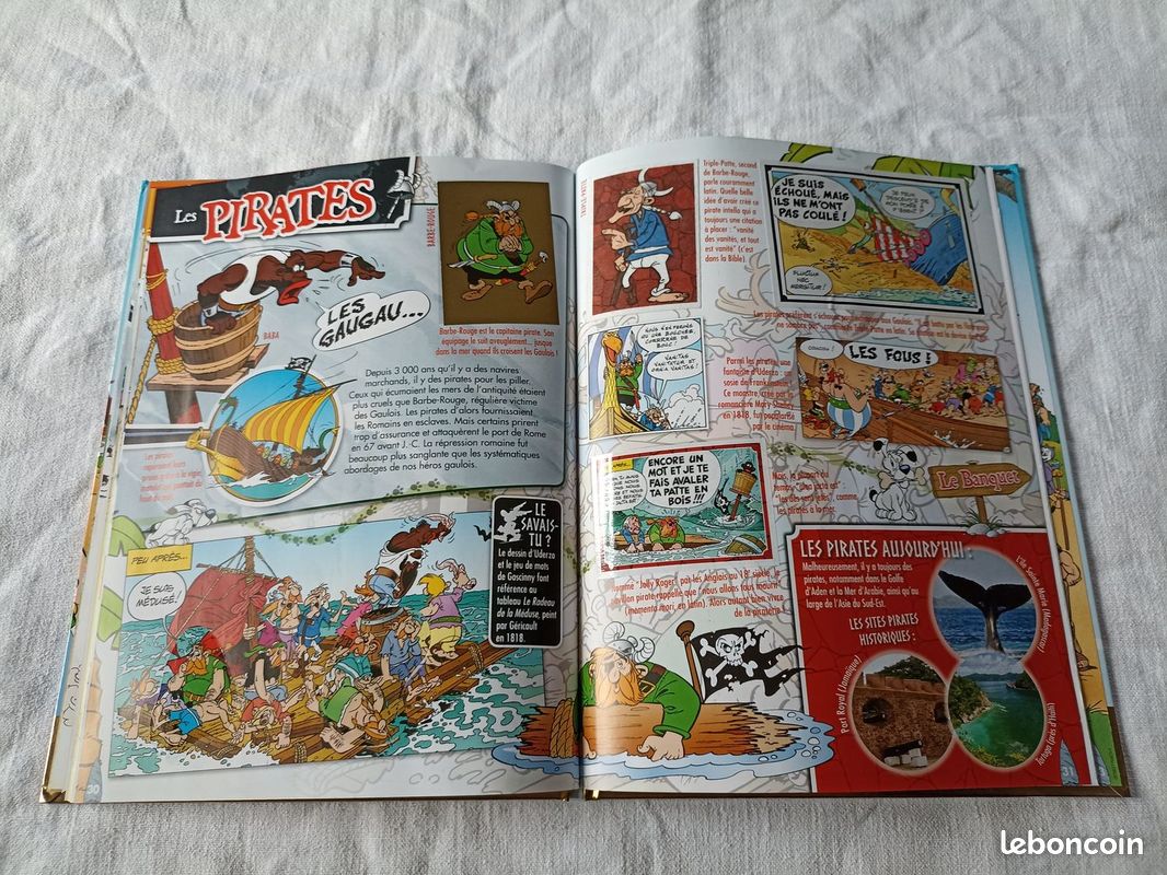Album Panini Astérix '60 Ans D’aventures' édition Carrefour 2019 - COMPLET 124/124 Autocollants Collés