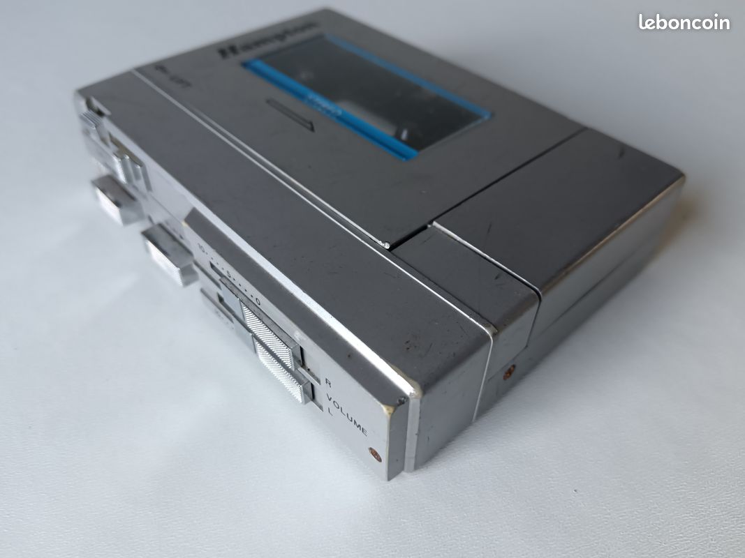SONY : BALADEUR – WALKMAN FM STEREO & casque vintages (années 90') - Photo, audio & vidéo