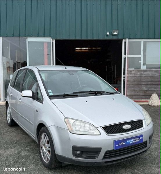 Ford FOCUS 1.6 TDCI 110CH DPF SPORT 5P (image 1)