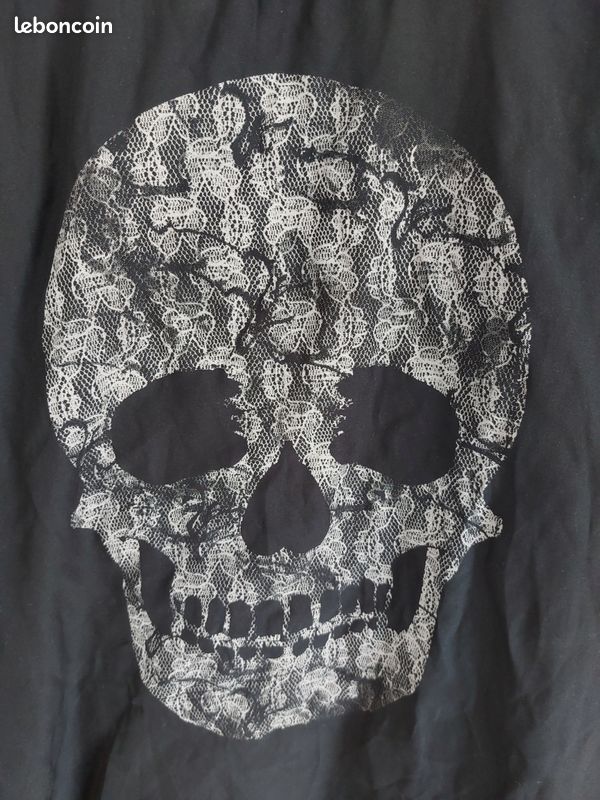 Débardeur/Top sans manches noir à tête de mort et détails dentelles (image 2)