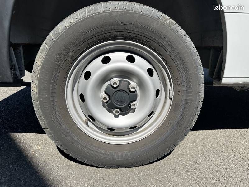 Fiat Ducato (30) FOURGON TOLE 3.3 L H2 H3-POWER 140 CH BUSINESS (image 11)