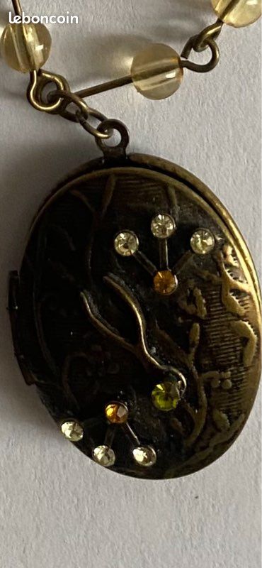 Magnifique pendentif /collier chaîne en pierres (image 1)