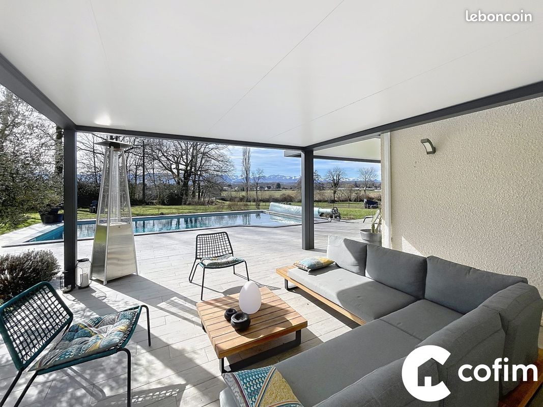 Maison 8 pièces 190 m² · à Soumoulou · 190 m² · 457 500 €