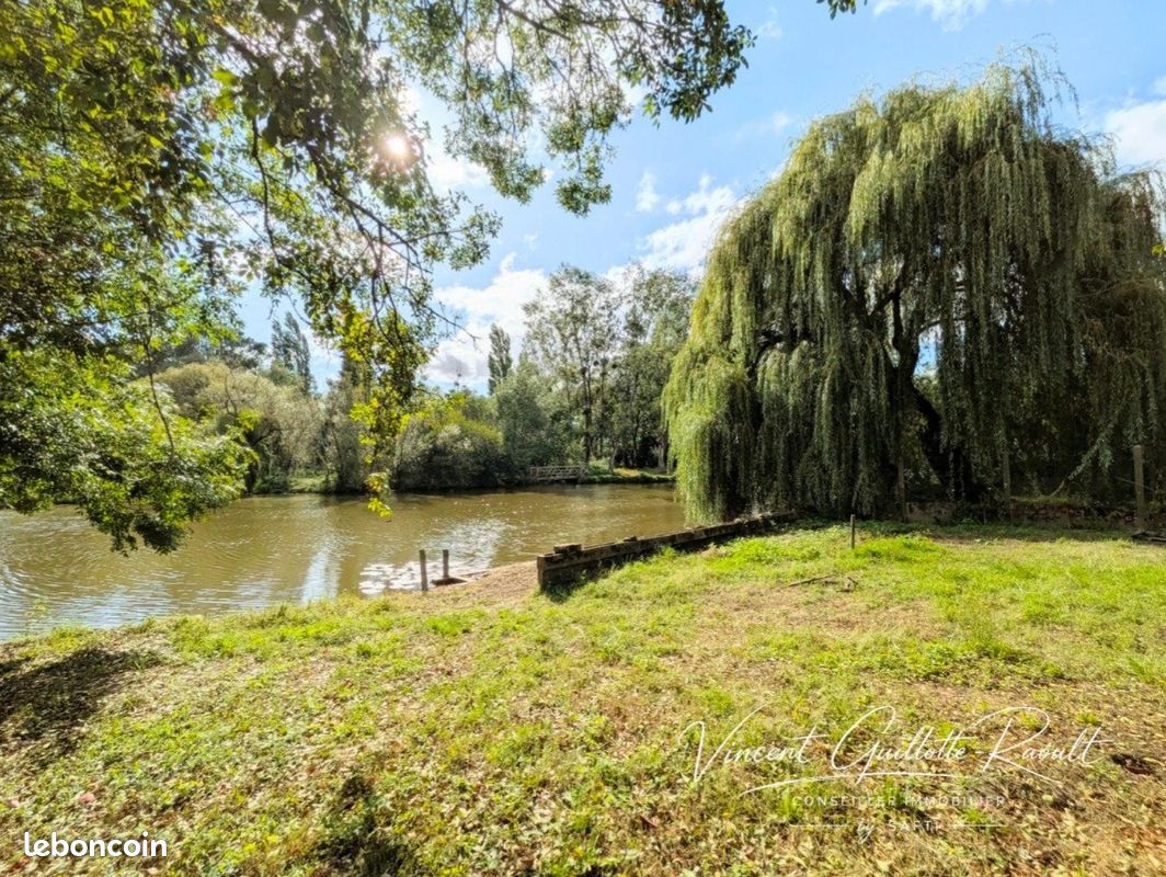 Maison 6 pièces 151 m² · à Port-Saint-Père · 151 m² · 349 900 €