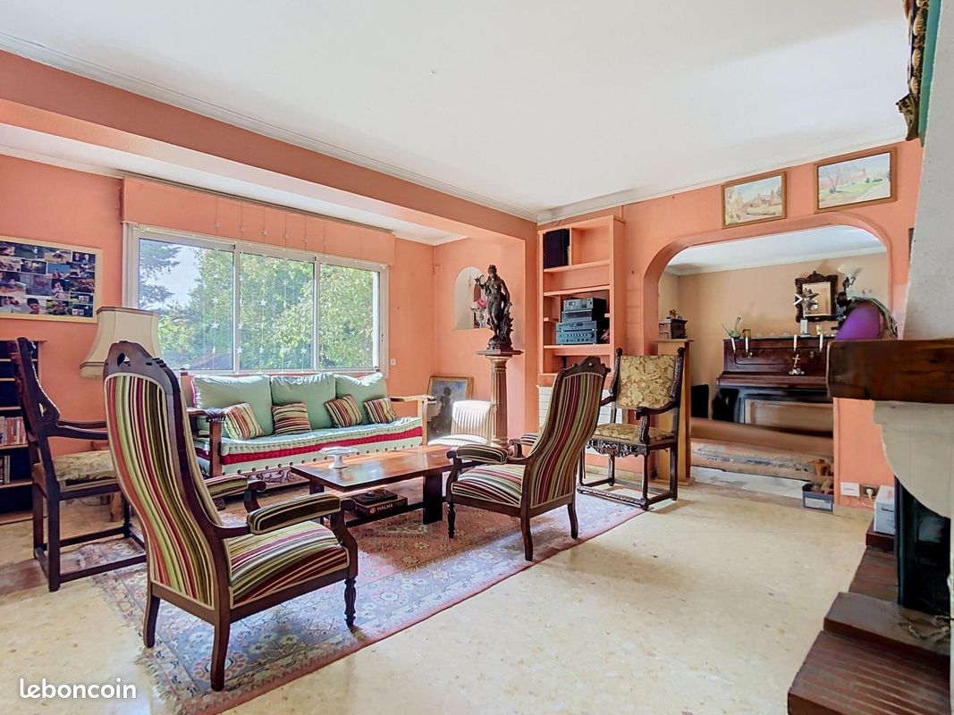 Maison 6 pièces 156 m² · au Plessis-Trévise · 156 m² · 415 000 €