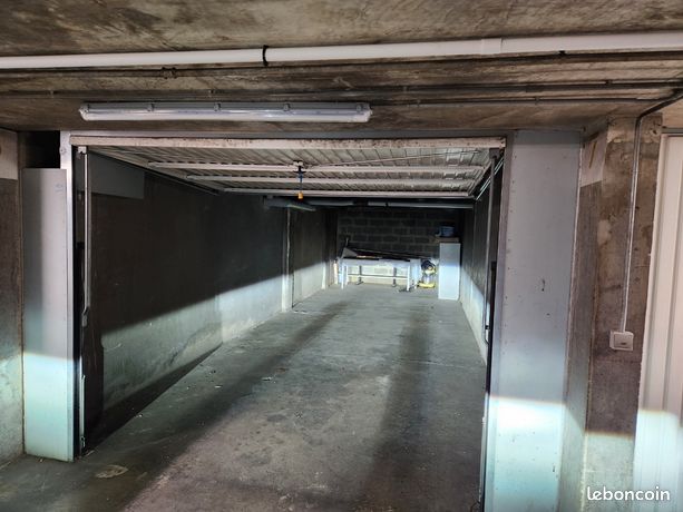 Double box 30 m2 à vendre