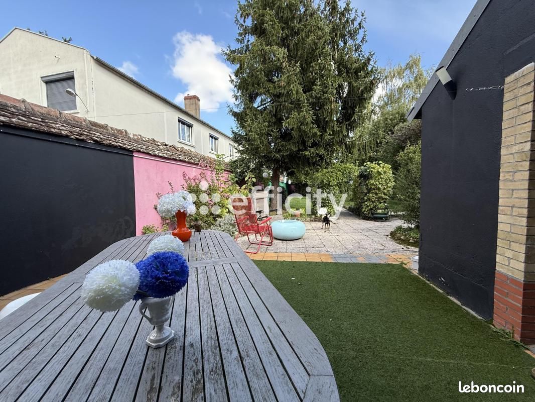 Maison 5 pièces 133 m² · à Orléans · 133 m² · 314 000 €