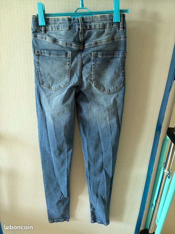 Vêtements femme 38 (image 2)