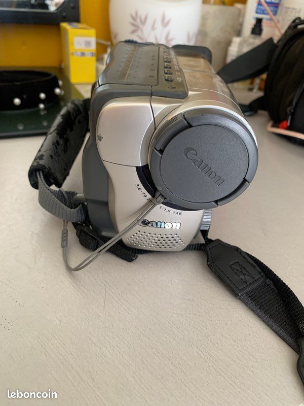 Caméra vintage canon (image 2)