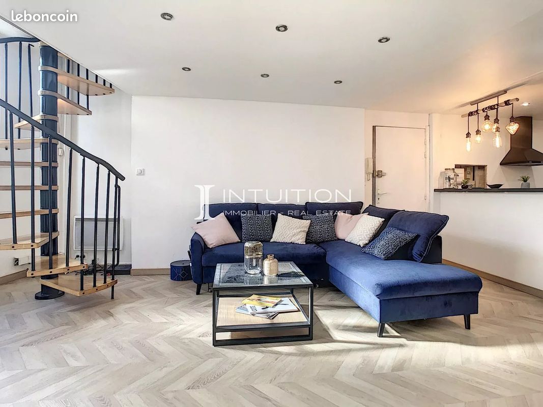 Appartement 2 pièces 68 m² · à Cannes · 68 m² · 300 000 €