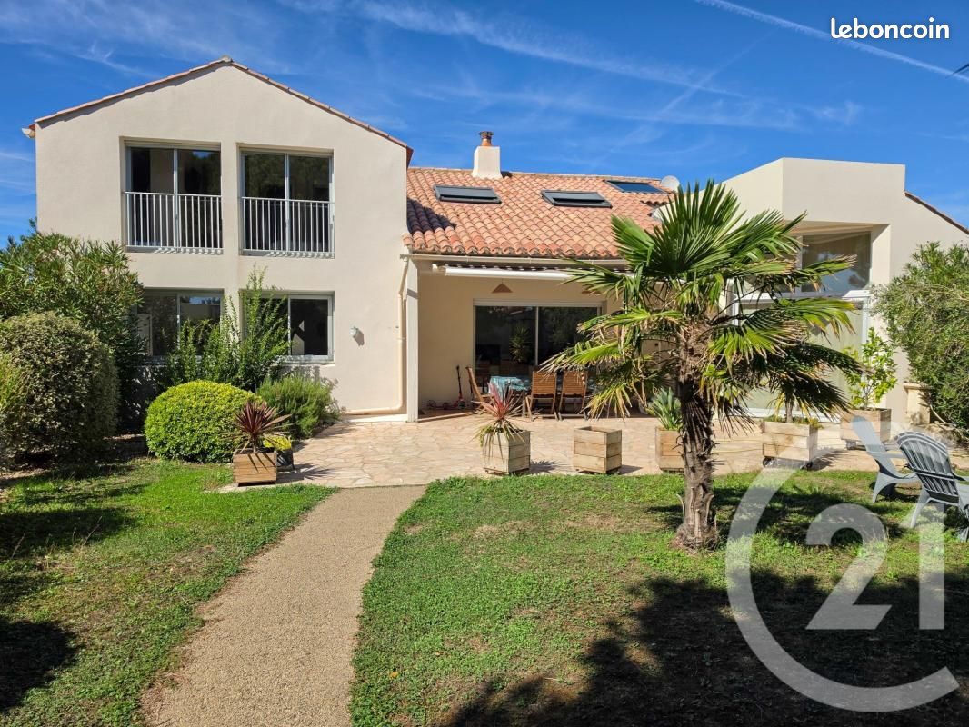 Maison 6 pièces 179 m² · aux Sables-d'Olonne · 179 m² · 562 100 €