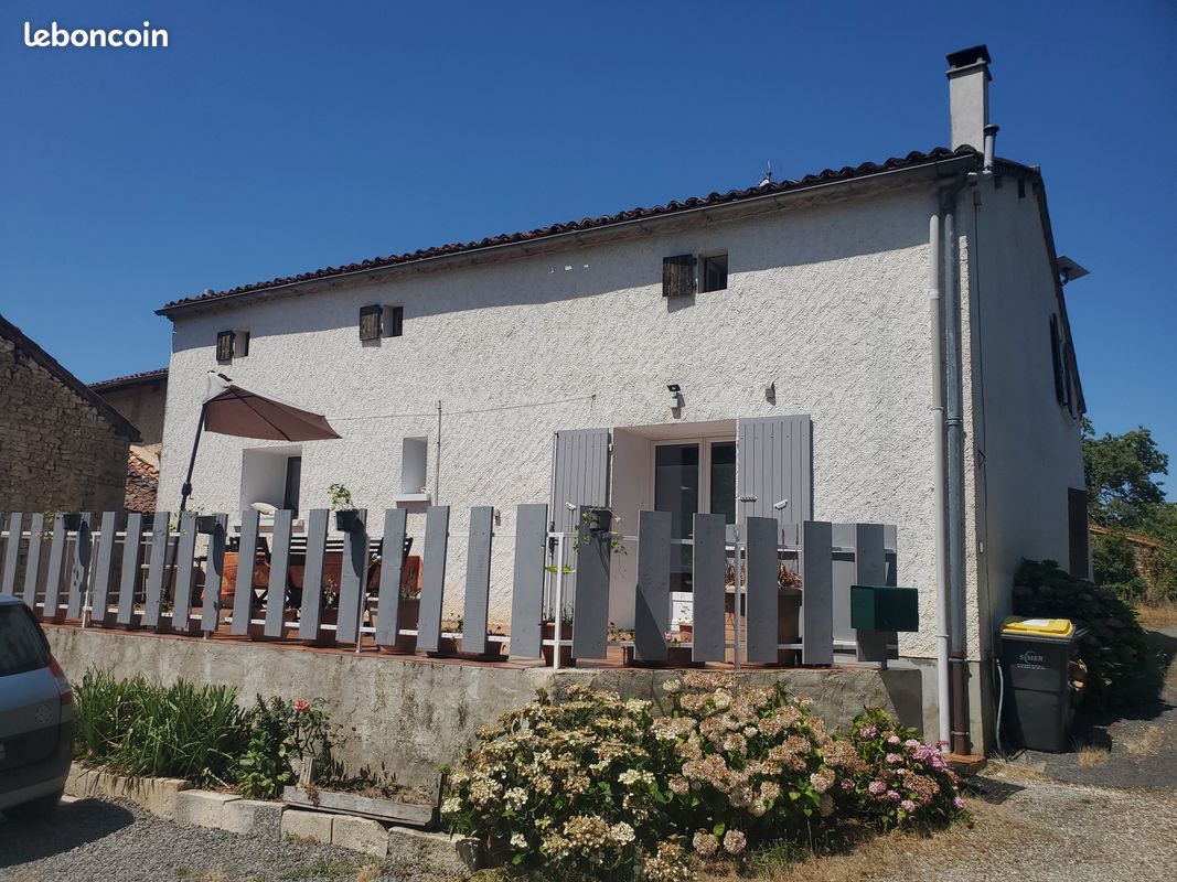 Maison 5 pièces 140 m² · à Payroux · 140 m² · 117 700 €