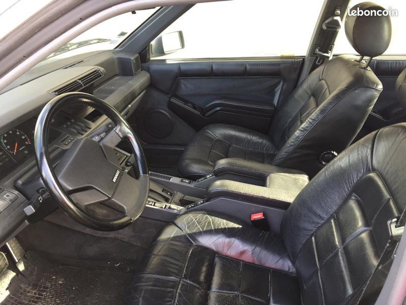Renault 25 TXI série 3 (image 3)