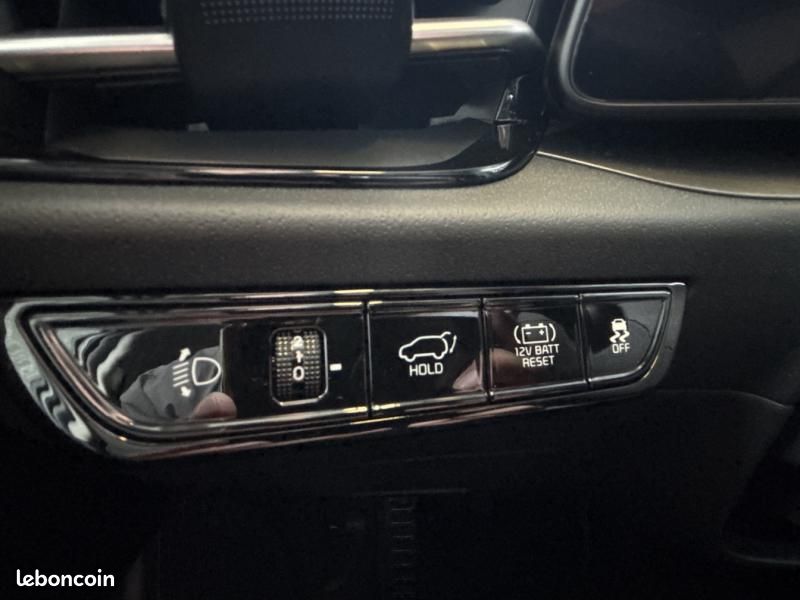 Kia Niro 1.6 GDi 138ch HEV Premium DCT6 + DriveWise (image 23)