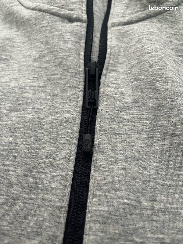 Veste Under Armour Unstoppable grise neuve (image 4)