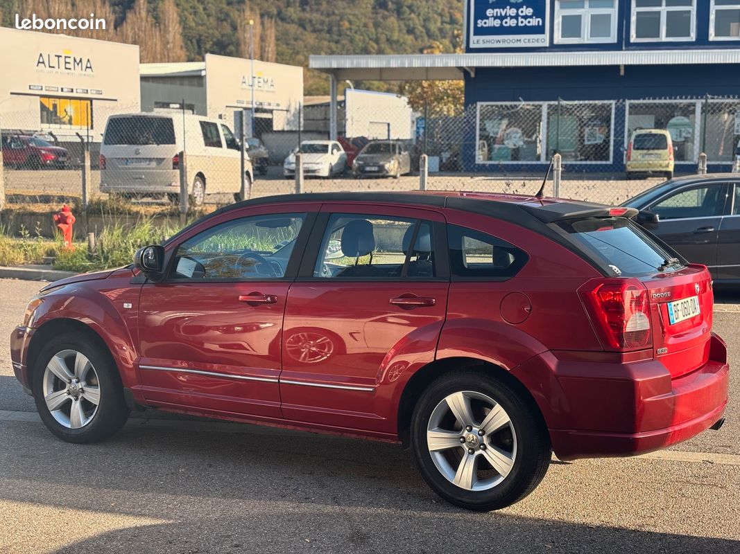 Dodge Caliber 2.2 CRD 163 SXT - Moteur Mercedes (image 2)