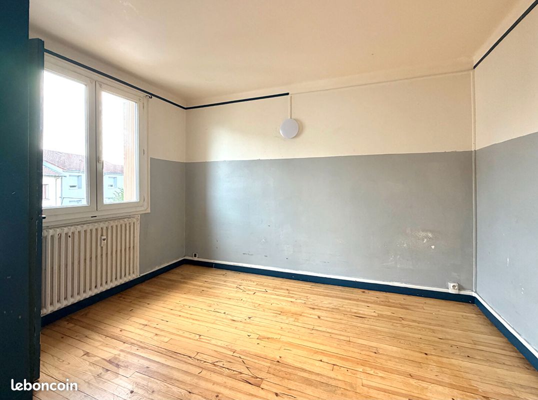 Appartement 4 pièces 55 m² · à Saint-Étienne · 55 m² · 56 000 €
