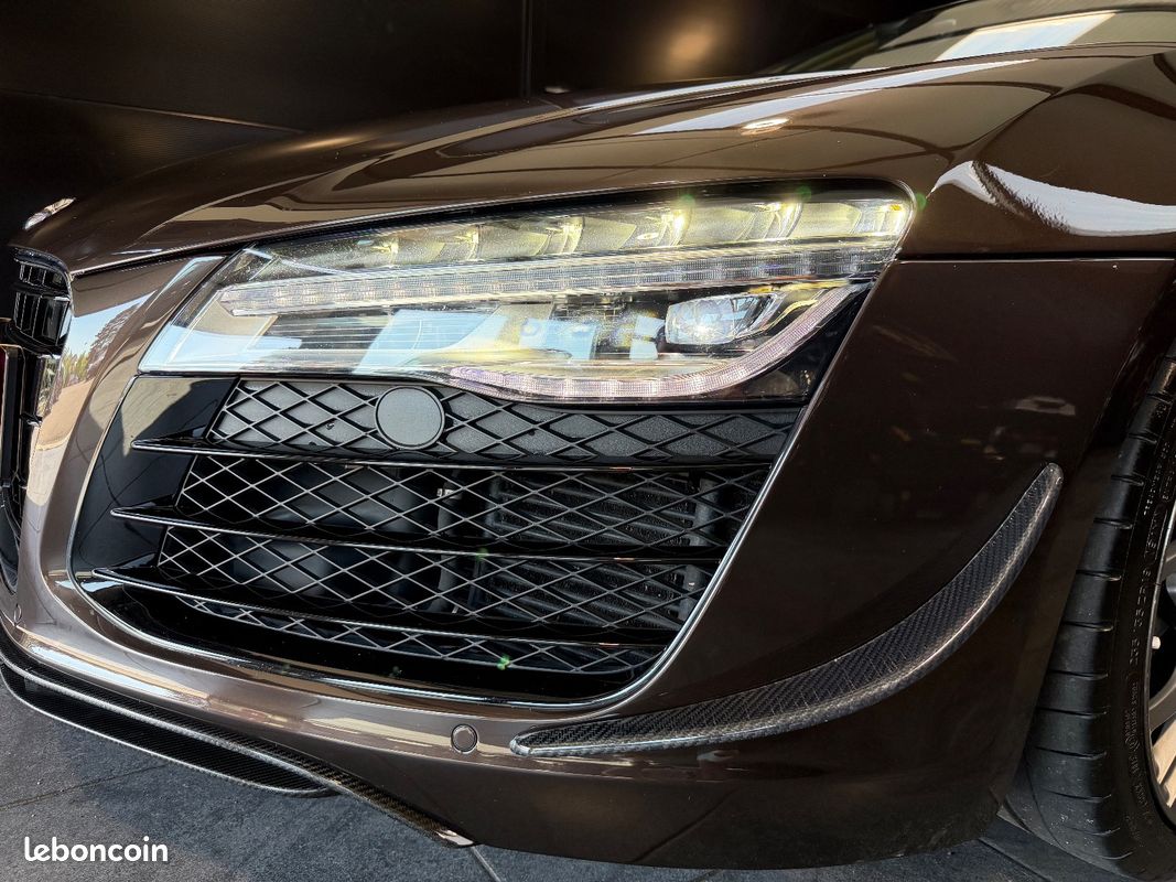 Audi R8 Coupe 4,2L FSI V8 430Ch QUATTRO S-TRONIC PACK CARBONE (image 9)