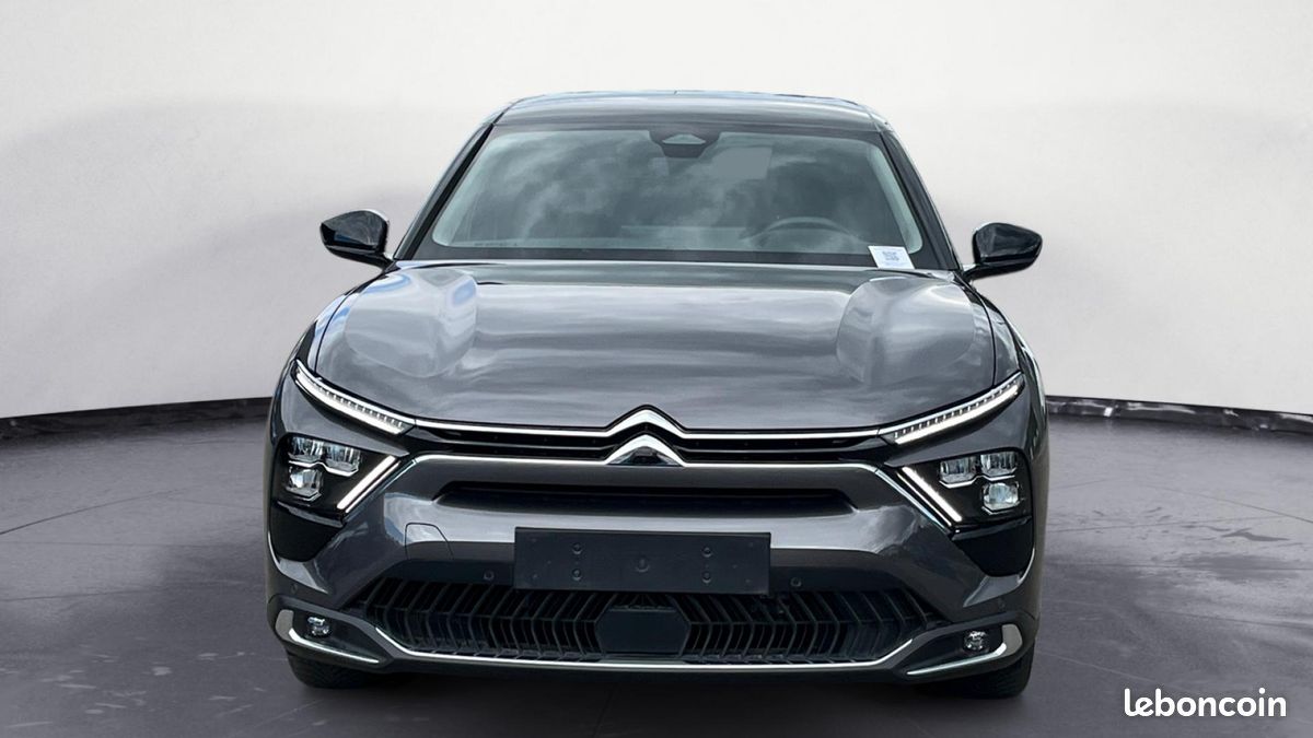 CITROEN C5 X Hybrid Rechargeable 225 e-EAT8 Shine Pack - Charge 7.4Kw - Caméra 360 (image 8)