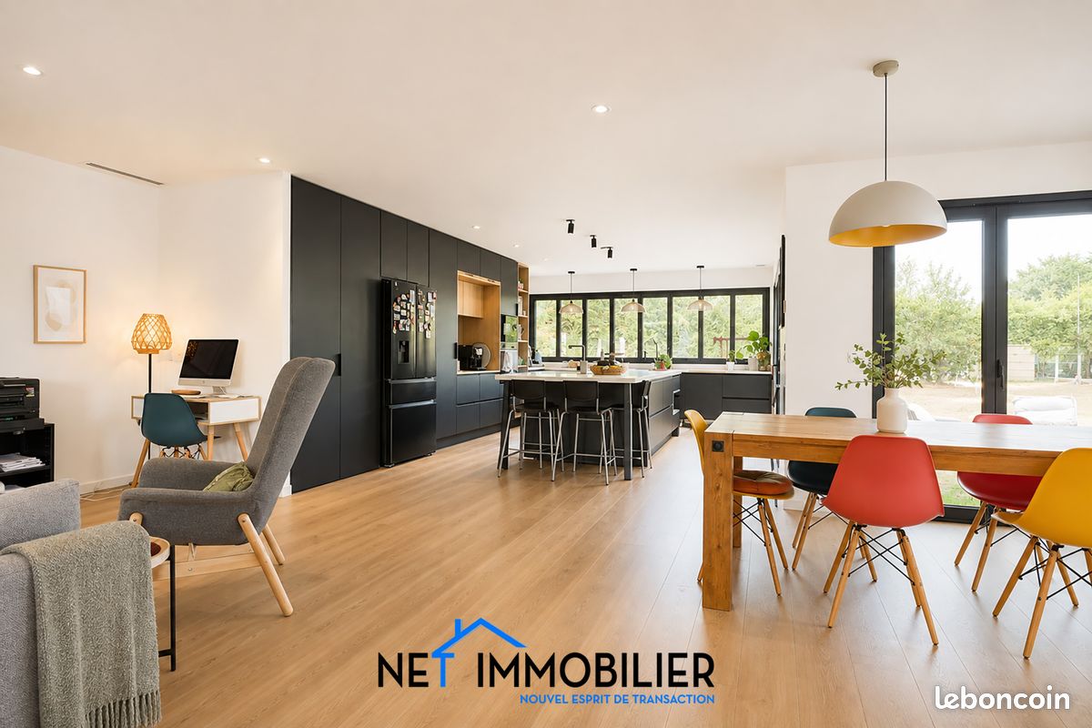 Maison 6 pièces 195 m² · à Léognan · 195 m² · 649 000 €