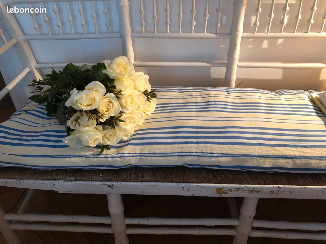 Banc vintage bois et rotin blanc (image 4)
