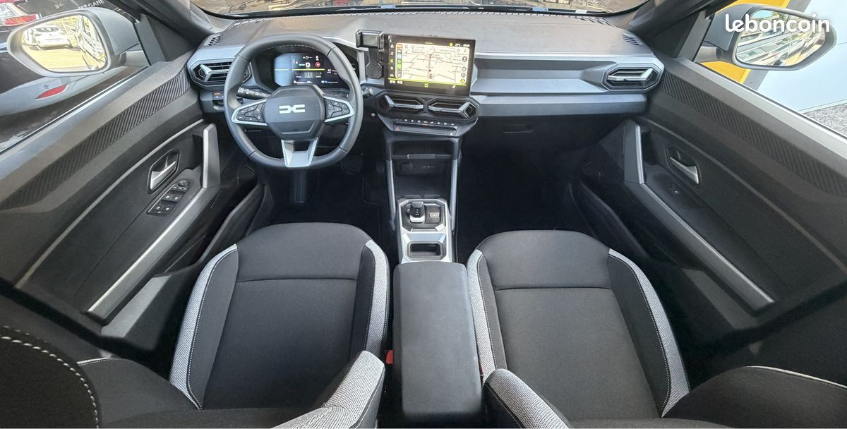DUSTER III journey hybrid 155 CARPLAY (image 3)